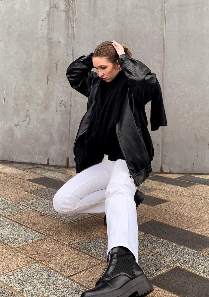 Chic White Jeans Outfits (15)