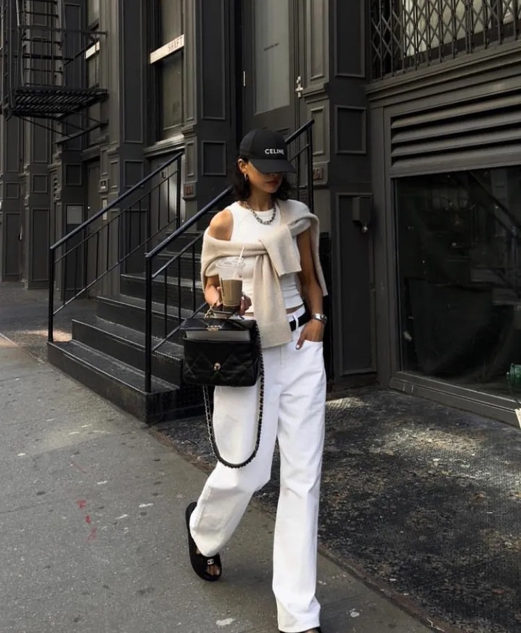 Chic White Jeans Outfits (6)