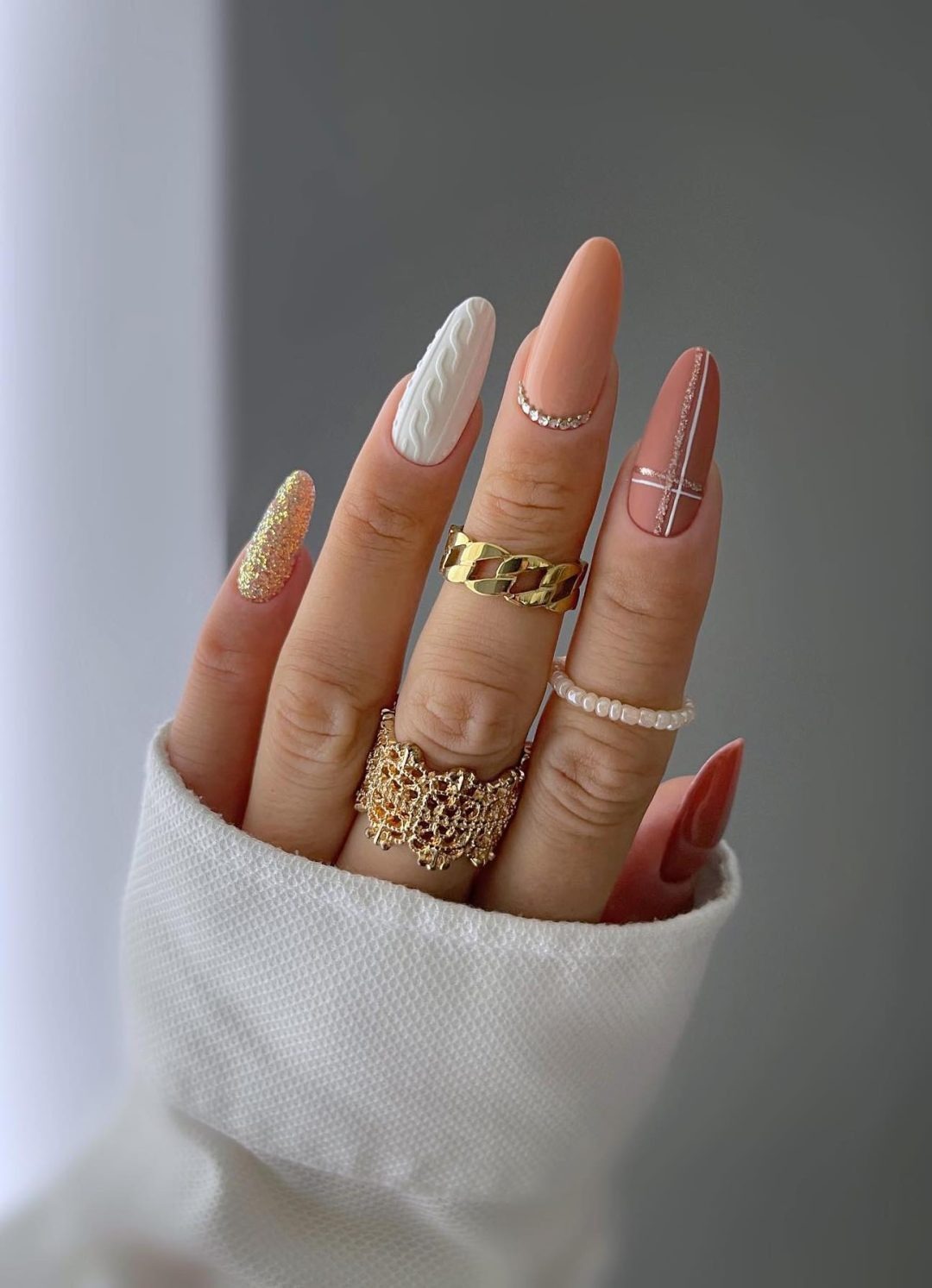 sweater nails