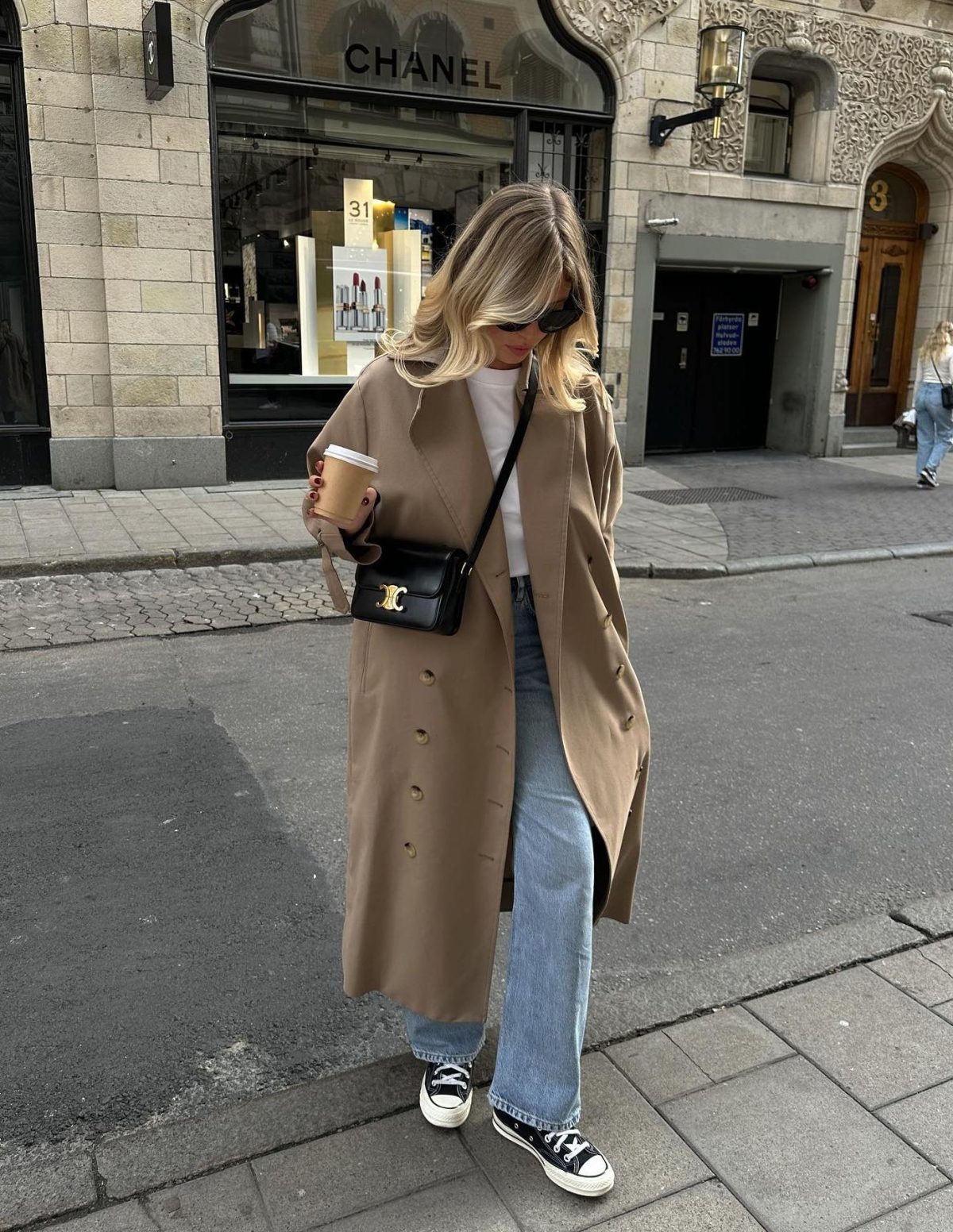 trench coat outfit ideas