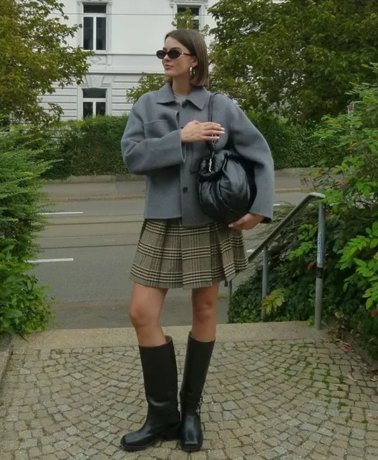 Chic Knee High Boot Outfits That Never Miss